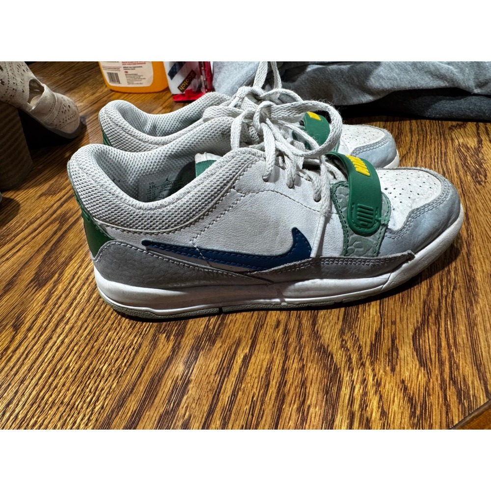 Jordan Legacy 312 Low Kids White Grey Lucky Green CD9055-140 Size 13C